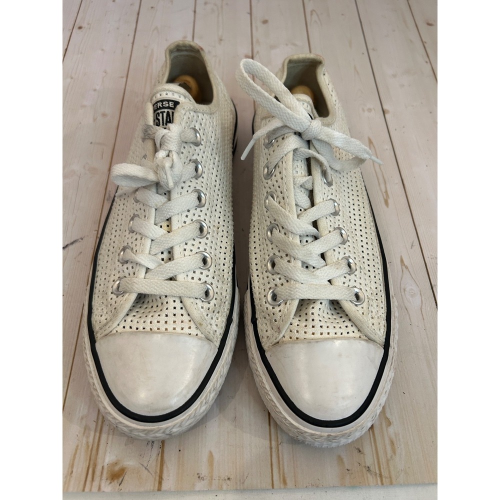 Converse White Perforated Women's US Size 8 Chuck Taylor All Star 551625F Shoes